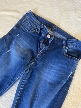 Kut from the Kloth Distressed Dark Blue Skinny Jeans
